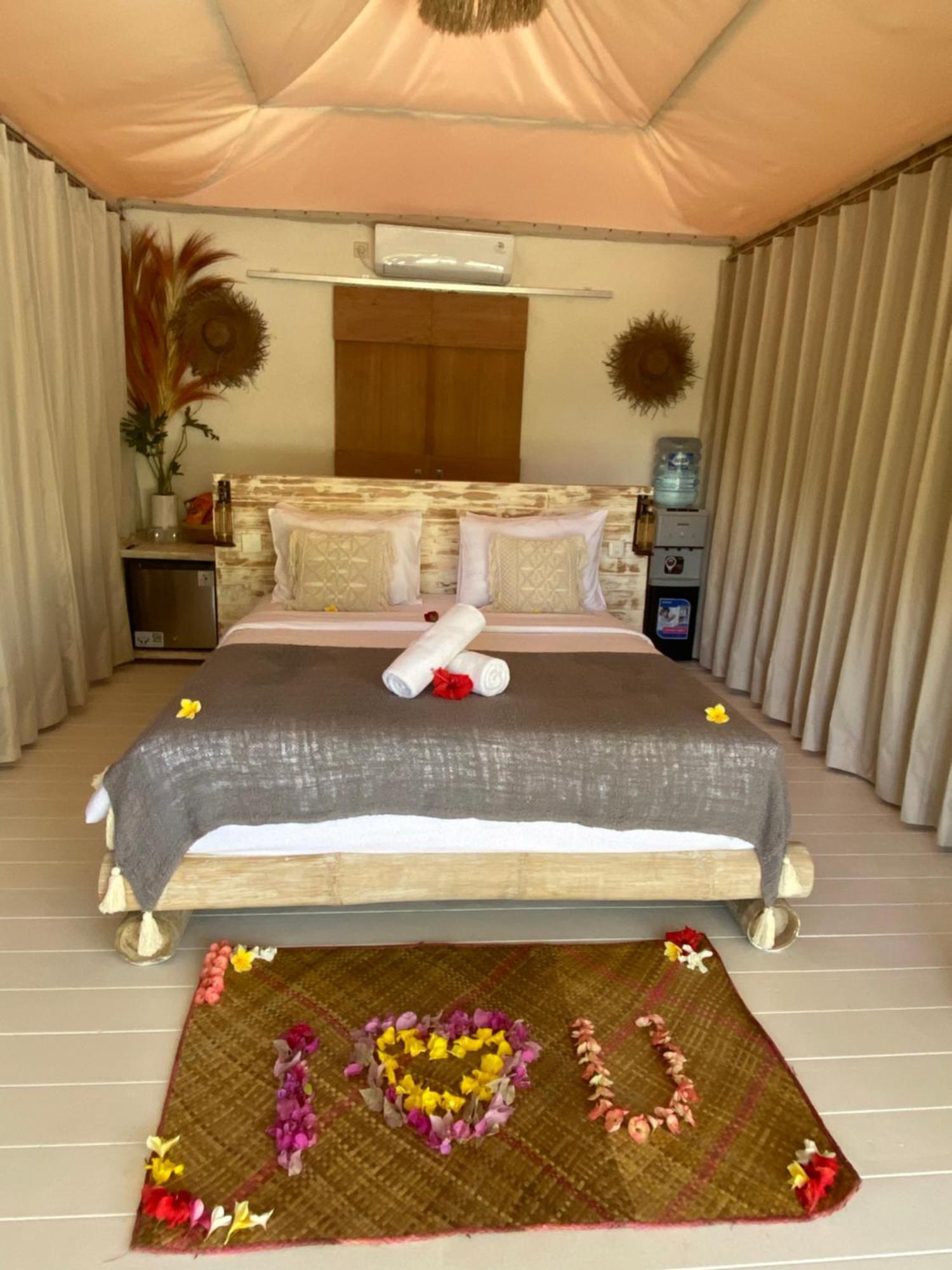 Hotel Exotic Private Glamping Toyapakeh Esterno foto